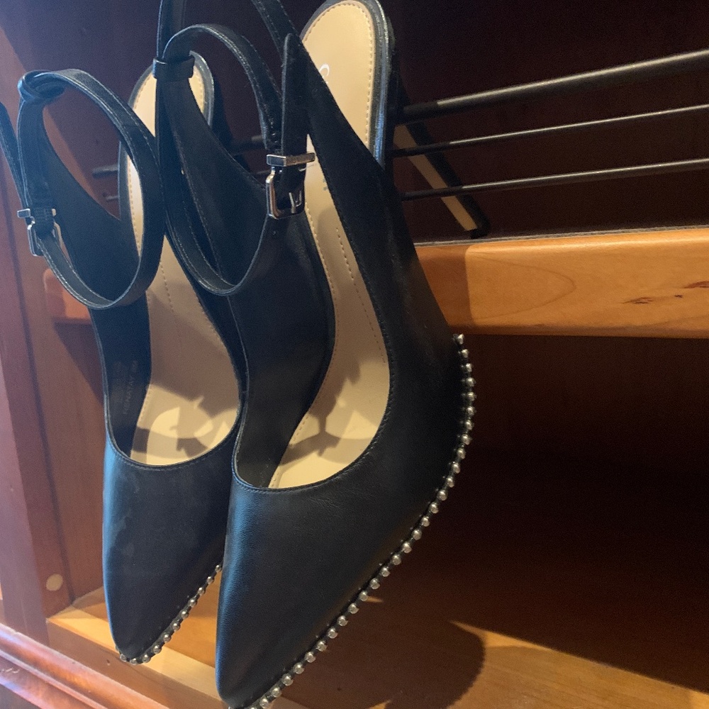 Gianni Bini Studded Black Leather High heels 8